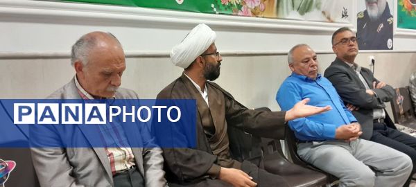 نشست تخصصی امام جمعه شهرستان کاشمر با فعالان عرصه رسانه و ارتباطات