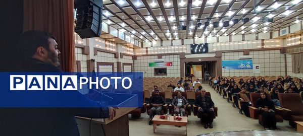 برگزاری نشست دادستانی شیروان با دانشجویان در دانشگاه آزاد اسلامی شهرستان شیروان