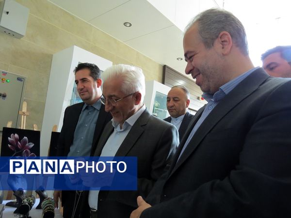 آیین تجلیل از معلمان نمونه استانی در بجنورد
