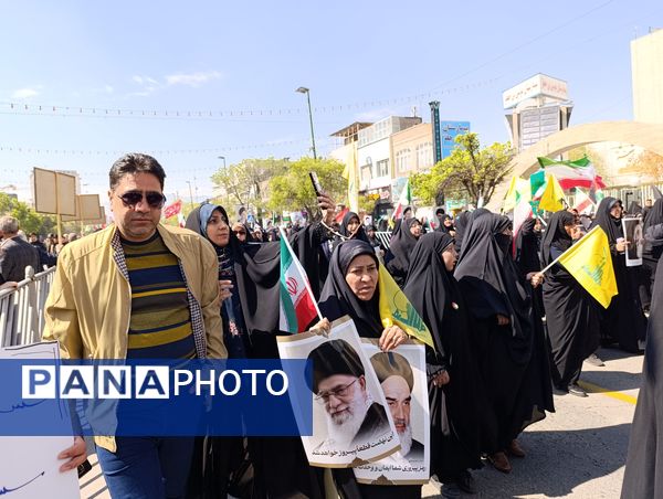 شرکت با شکوه مردم مشهد در راهپیمایی روز جهانی قدس