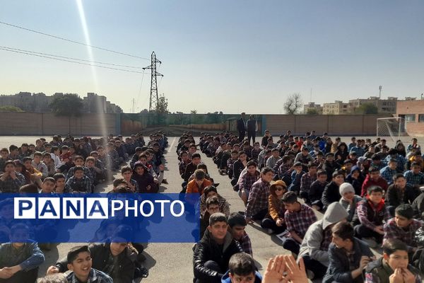 انتخابات شهردار مدرسه در دبیرستان حضرت قاسم (س) ناحیه 2 شهرری 