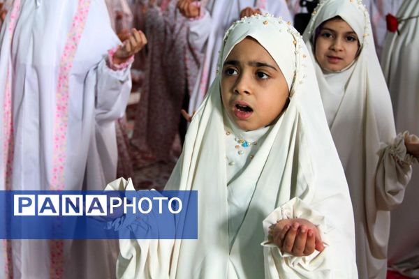 آغاز فصل بندگی در فضای شور و معنویت