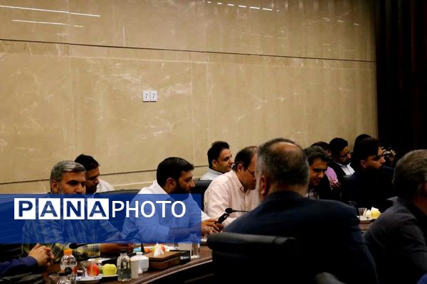 نشست خبری اتاق بازرگانی استان قم