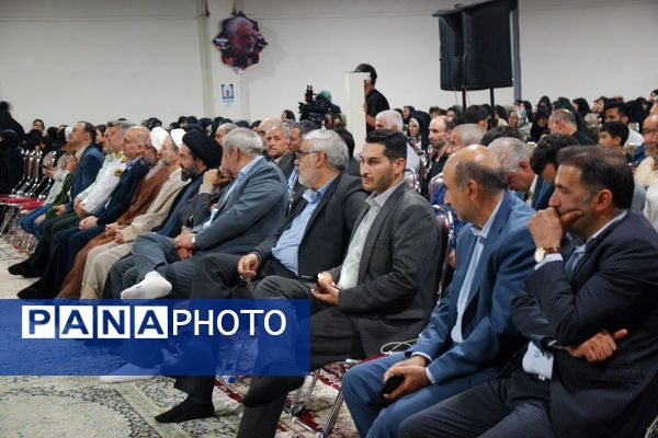برگزاری مراسم گرامیداشت شهدای خدمت در شهر قیامدشت 