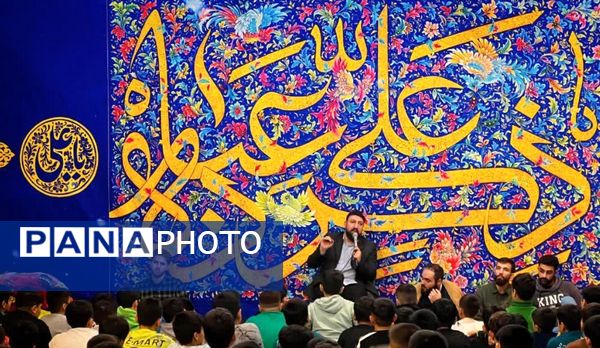 مراسم اعتکاف دانش‌آموزی در اولین روز اعتکاف در ساوجبلاغ