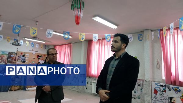 بازدید مسئولان آموزش و پرورش از مدرسه انقلاب دبیرستان فاطمه الزهرا آشخانه