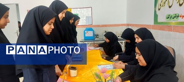 برگزاری انتخابات شورای دانش‌آموزی با هدف تعامل در مدرسه برکت خاتم