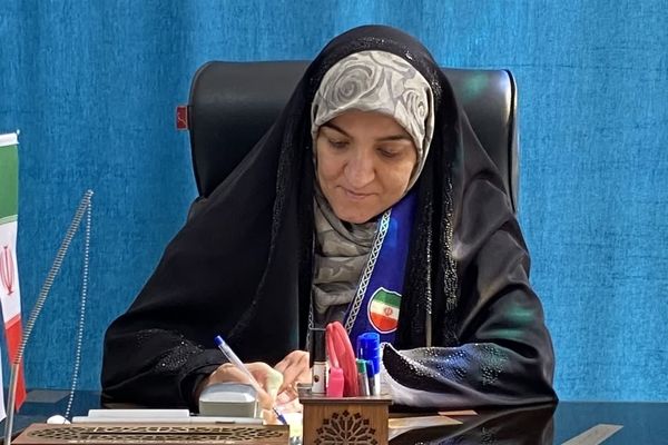  پیام تشکر رئیس سازمان دانش آموزی یزد از حضور پرشور دانش آموزان در راهپیمایی ۱۳ آبان