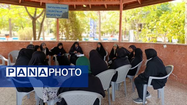 اختتامیه طرح ایرانیوم (طرح ولایت) دختران متوسطه اول در اردوگاه شهید بهشتی اصفهان 