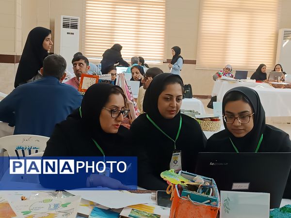 داوری ششمین دوره جشنواره علمی-پژوهشی پژوهشسرای دانشآموزی در هرمزگان