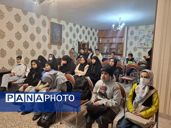 جلسه سوم دوره الفبای خبرنگاری ناحیه سه 