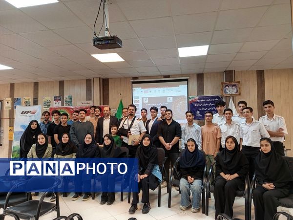 برگزاری اولین نمایشگاه استانی صنایع هوایی در پژوهش‌سرای خوارزمی ناحیه 3 کرج