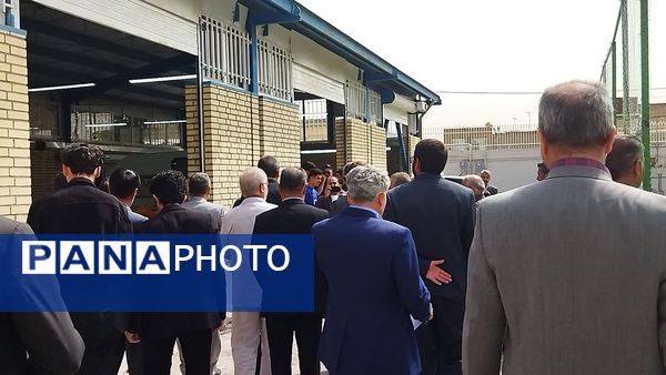 آیین افتتاحیه کارگاه و زمین چمن هنرستان تخصصی خودرو برادران نیشابور 