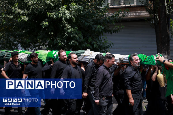 خیمه‌سوزان ظهر عاشورا در چهارراه گلوبندک تهران