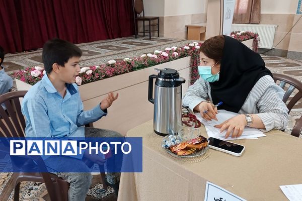 معاینات پزشکی دانش‌آموزان مدرسه انصارالمهدی قرچک