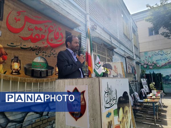 مراسم باشکوه زنگ ایثار و مقاومت در مدرسه شاهد تکتم ناحیه ۳