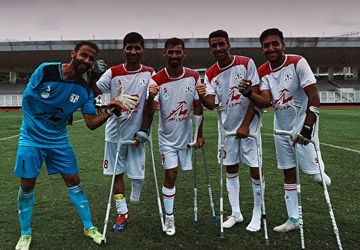 طلوع غرور ایرانی در جاکارتا؛ تیم ملی فوتبال قطع عضو ایران‌ قهرمان آسیا شد