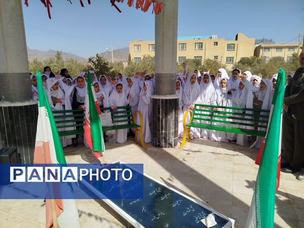 مراسم غبارروبی مزار شهدای گمنام دانشگاه آزاد اسلامی واحد کاشمر