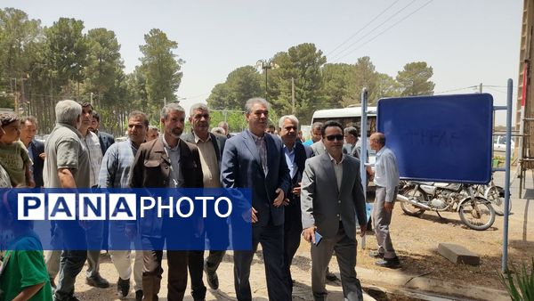 افتتاحیه نمایشگاه جشنواره بزرگ تاک پلو در شهرستان خلیل آباد 