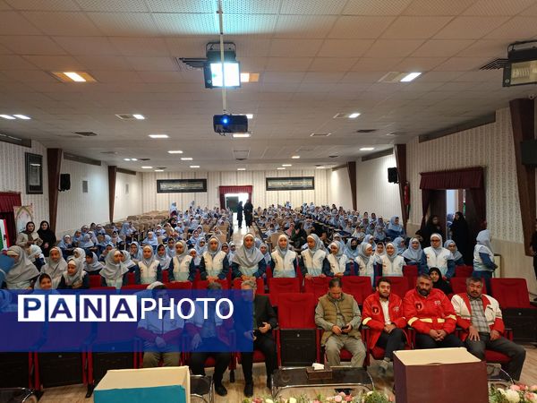  افتتاحیه پارک سلامت و آغاز به کار سفیران محیط یار  دبستان بنت الهدی صدر