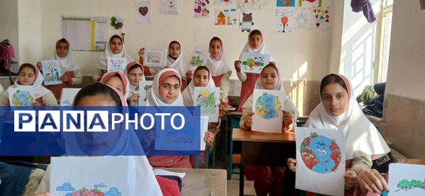 ویژه برنامه زمین پاک در مدارس شهرستان هلیلان