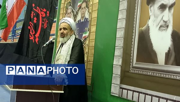اعزام کارکنان صنعت نفت جنوب برای حضور در مراسم ارتحال امام (ره)