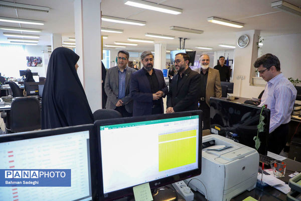 بازدید رییس کانون پرورش فکری کودکان و نوجوانان از پانا به مناسبت روز خبرنگار