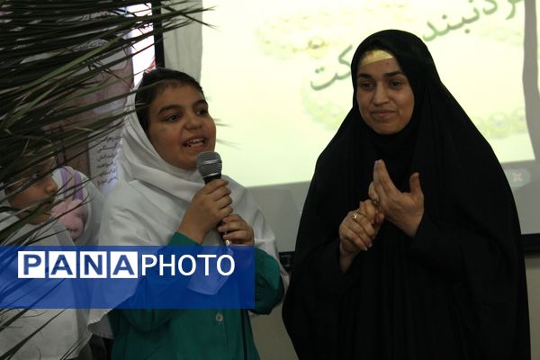 مراسم شهادت حضرت زهرا(س) و یادواره شهدا در دبستان شهیدان حجازی گلوگاه 