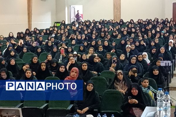 همایش دانش‌آموزی تربیت دینی و قرآنی در شیراز 