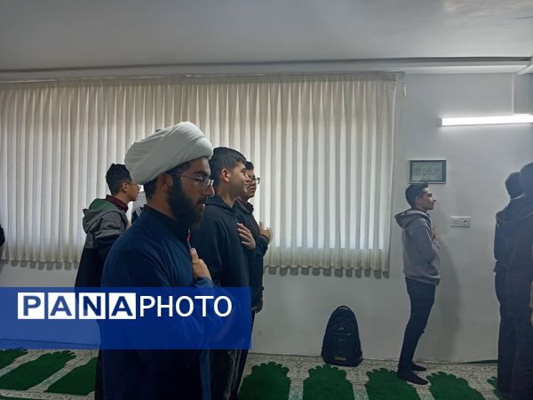 عزاداری شهادت حضرت فاطمه (س) در دبیرستان نمونه دولتی آیت الله خامنه‌ای