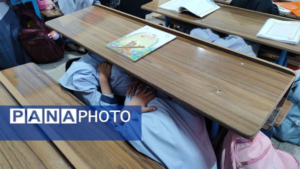 بیست و هفتمین مانور زلزله سراسری در مدرسه شاهد خیر سجادی 