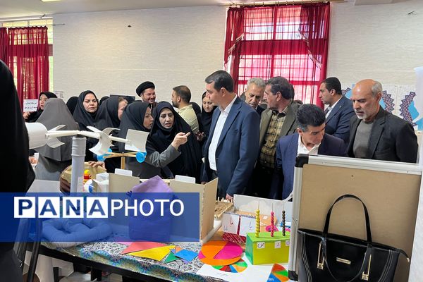 نمایشگاه تکنولوژی آموزشی در شهرستان آباده