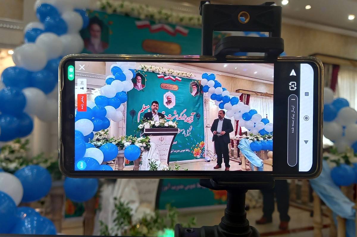 از ظرفیت معلمان بازنشسته قرچکی در تمامی عرصهها استفاده خواهیم کرد
