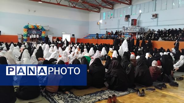 جشن چلچراغ آیه‌ها در سالن ورزشی ۲۲ بهمن اهر