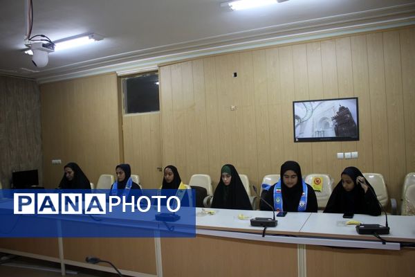مراسم تجلیل از دانش‌آموز خبرنگاران پانا و اهدای احکام مجلس دانش‌آموزی 