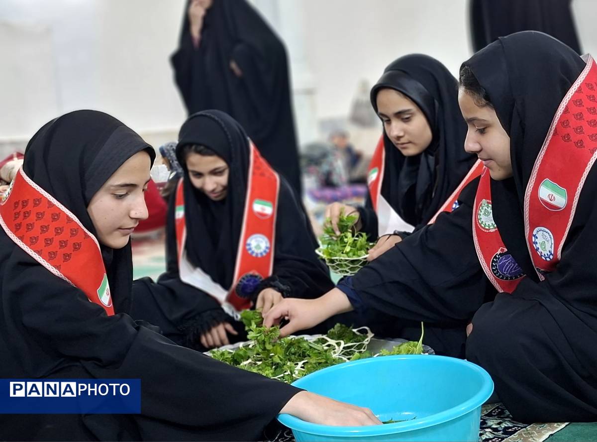 مراسم اعتکاف دانش آموزی آموزشگاه مریم سنگان شهرستان رشتخوار