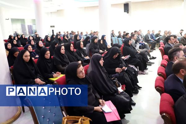 مدرسه محوری، الگوی نوین در سوادآموزی