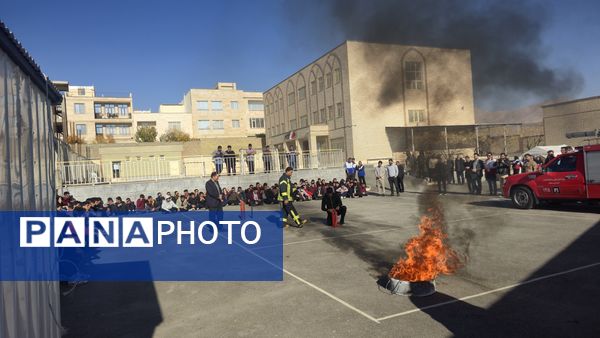 بیست‌وهفتمین مانور زلزله و ایمنی در مدارس شهرستان محلات 