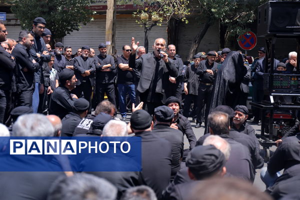 ظهر عاشورایی شهر اولین‌ها