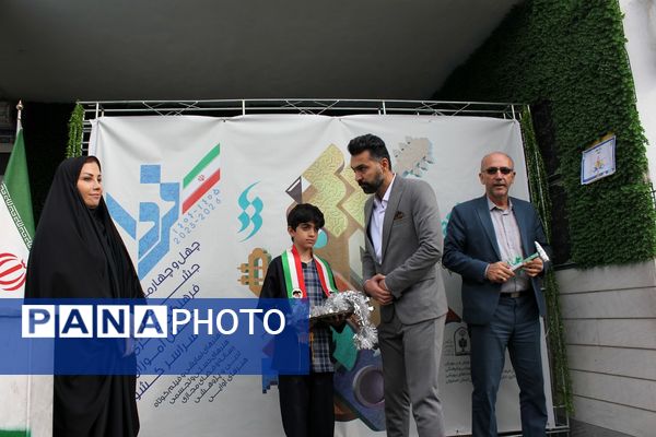  افتتاح جشنواره «امید فردا» در مدرسه شاهد ده دی ورامین