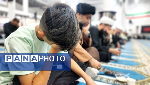 بر مشامم می‌‌‌رسد هر لحظه بوی کربلا