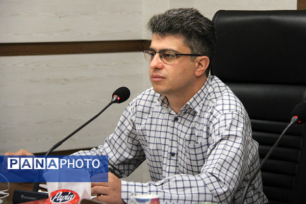 گفت‌وگوی صمیمی مدیرعامل خبرگزاری پانا با دانش‌آموزخبرنگاران استان‌ها