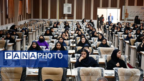 کارگاه هوش مصنوعی ویژه دانش‌آموزان دختر مقطع متوسطه اول شهرستان مه‌ولات