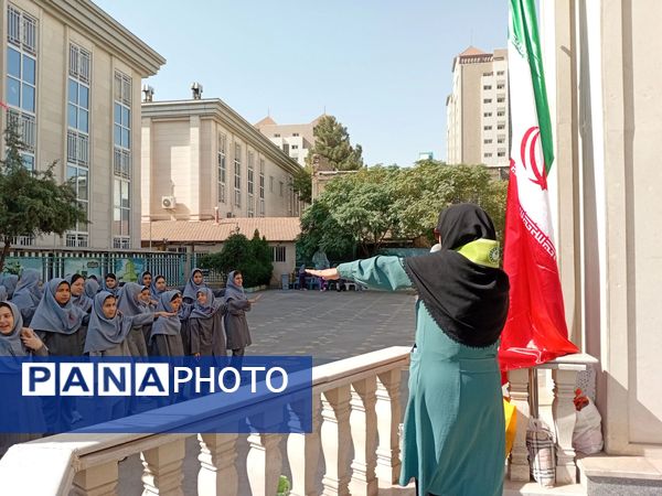 آماده سازی دانش آموزان پیشتاز برای جشن عاطفه ها