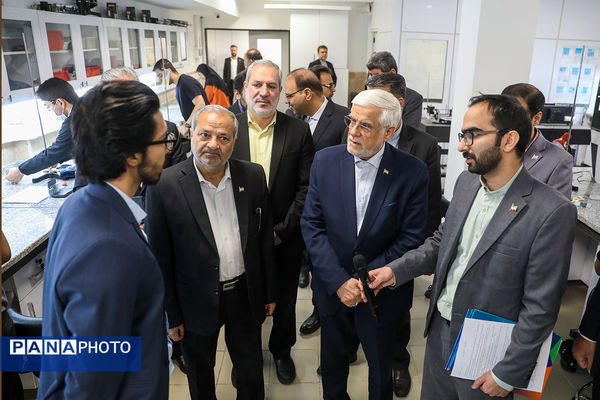 دیدار معاون اول رئیس‌جمهور با اعضای باشگاه و مدال‌آوران المپیادی