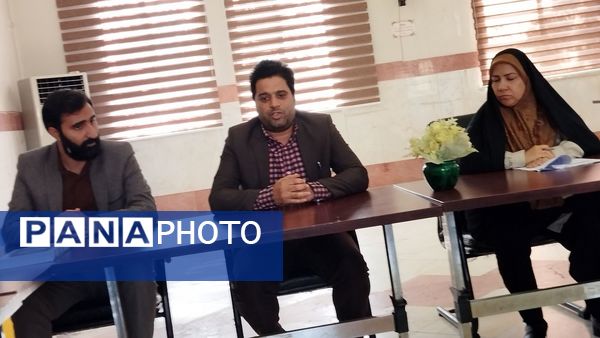 برگزاری نشست کارشناسان و ماموران سازمان دانش‌آموزی استان البرز 