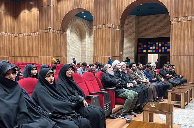 نشست بصیرتی نوجوانانه در یزد