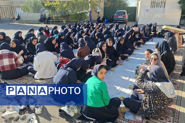 مراسم عزاداری حضرت زهرا (س) در دبیرستان دخترانه هیأت امنایی پویش ناحیه ۳شیراز 