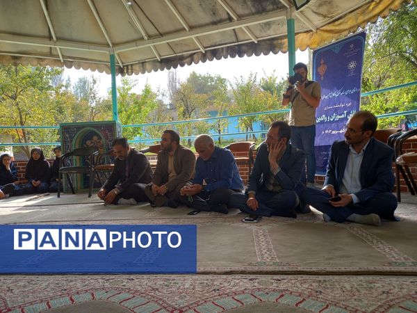 برگزاری دوره توانمندسازی دانش‌آموزان و والدین ناحیه 5 مشهد