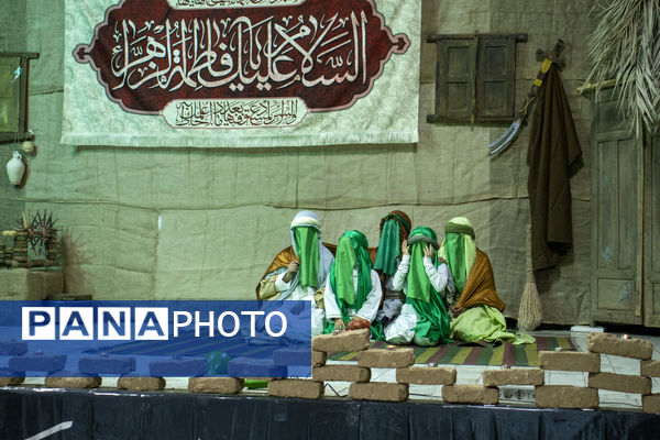 اجرای نمایش حدیث کساء و تشییع نمادین حضرت زهرا(س) توسط دانش آموزان دبستان حضرت زینب(س) 